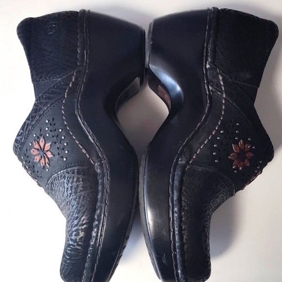 H.P. Ariat Shoes - Picture 7 of 8